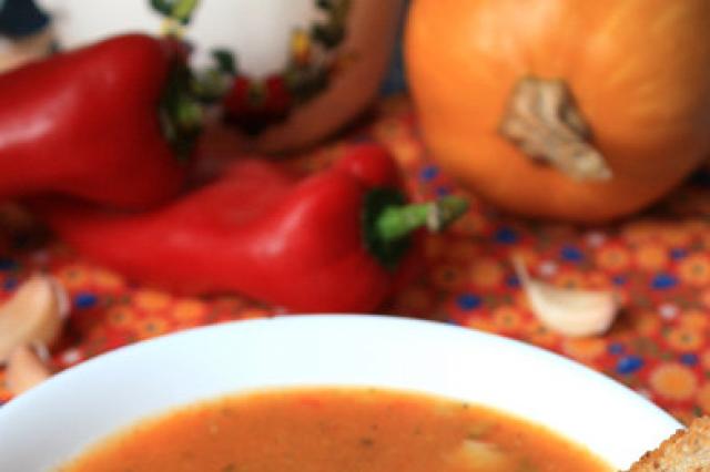 Vegetable cream soup with pumpkin and broccoli