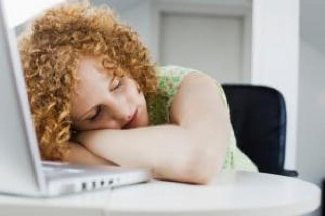 Hogyan aludjunk el gyorsabban Hogyan tudjunk elaludni bármilyen körülmények között