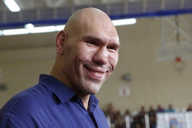 Nikolay Valuev, életrajz, hírek, fotók